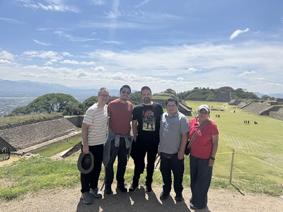plonistas out and about